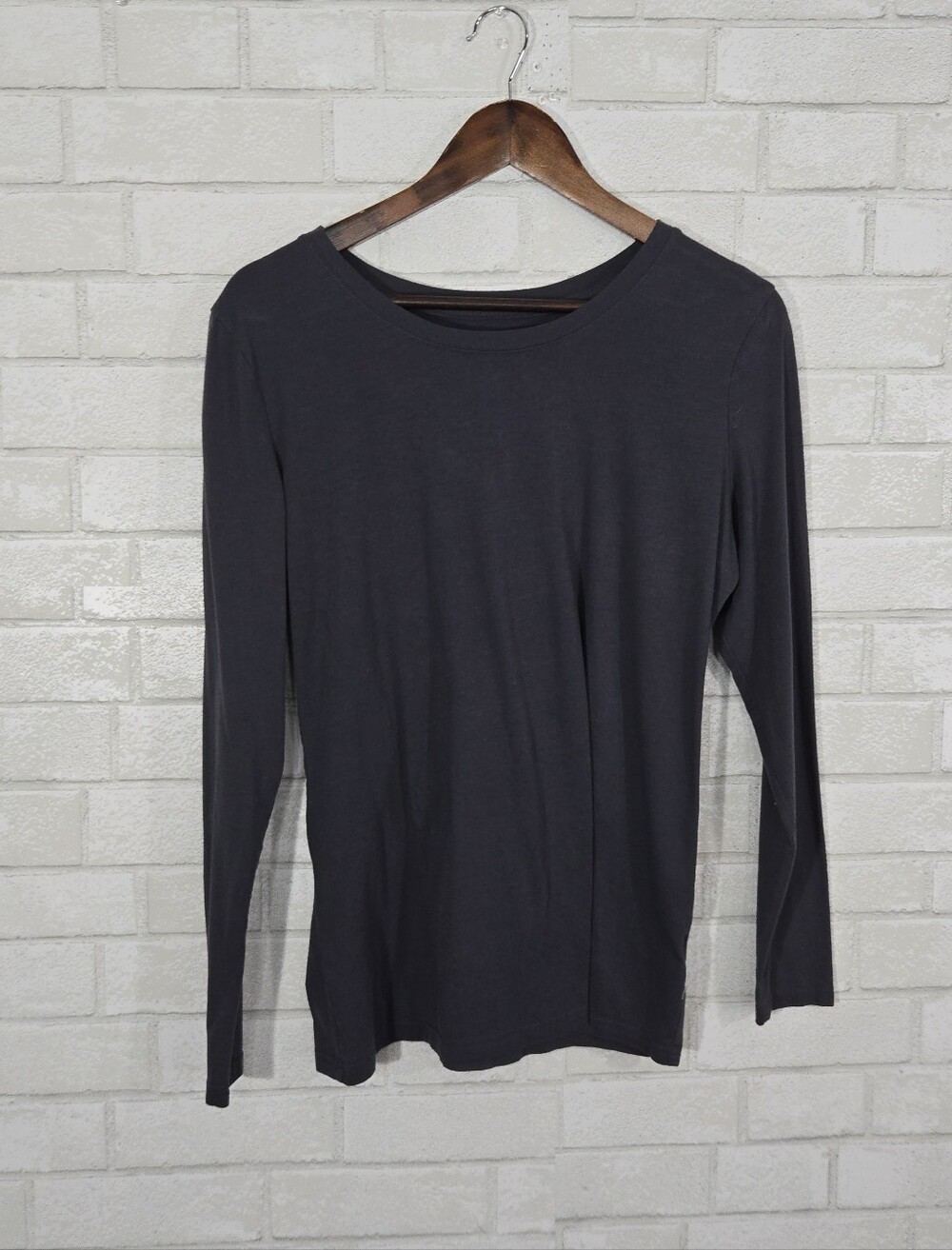 healing hands long sleeve top